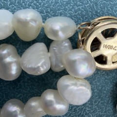 Vintage 14K GOLD 🖤 Triple 3 Strand Cultured BAROQUE Freshwater Pearl Bracelet