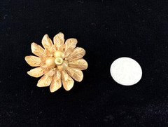 Vintage Signed JOSEF MORTON (Miriam Haskell) Russian Gold Tone FLOWER Pin Brooch
