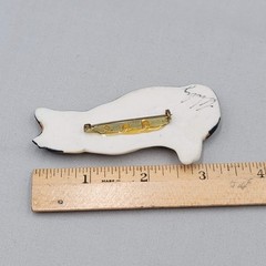 Vintage Ceramic Handpainted Calico Kitty Cat Brooch* 3.5″