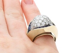 1960s French 0.80 Ct Sapphire 1.72 Ct Diamond 18k Yellow Gold Cocktail Ring