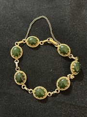 Vintage Gold Plated Nephrite Jade Link Bracelet Oval Cabochon Safety Chain 7″