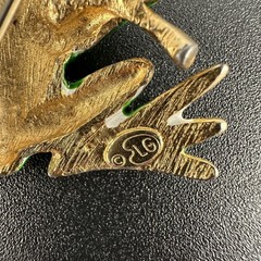 Vintage Anthropomorphic Lind-Gal LG Hobo Frog Brooch Pin Signed Green Knapsack