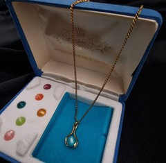 Vintage 1970s-1980s Interchangeable Necklace Set In Gold-Tone