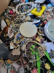 3 Lbs Pounds Unsorted Huge Lot Jewelry Vintage Now Junk Art Craft Treasure Fun