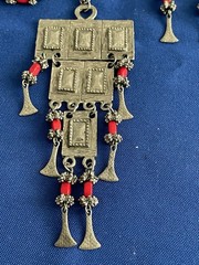 Vintage Tribal-Style Jewelry Demi-Parure Set – Necklace, Bracelet & Earrings