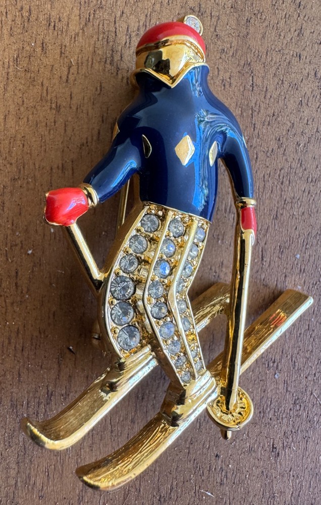 VTG Monet Gold Tone and Enamel Winter Skier Ski Pin Brooch