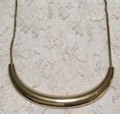 Vintage Banana Republic Chain Necklace Gold Tone Curved Bar Statement Mod