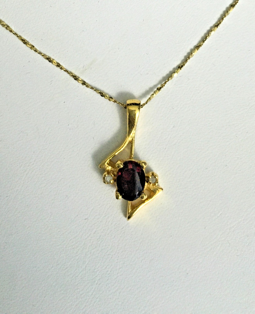 Garnet & diamond 24 KT pendant, & gold over sterling silver 17.75″ chain (#7959)