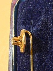 Vintage Antique 15K Yellow Gold Hat Pin with Diamond, 1 g English W/Case.