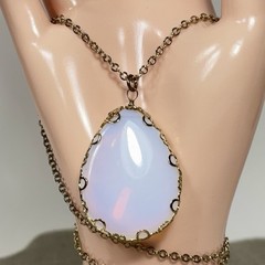 Gold Tone Vintage Style Chain Filigree Opalite Teardrop Pendant 36″ Necklace
