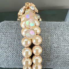 MIRIAM HASKELL FAUX PEARL CRYSTAL RHINESTONE FLOWER WRAP BRACELET / 2 STRAND