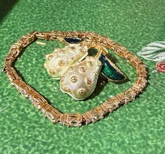 Vint. Pear Brooch with Green Enamel Leaves and Crystal Tennis Bracelet Set