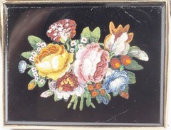 ANTIQUE MID VICTORIAN 15K GOLD FLORAL MICROMOSAIC BROOCH