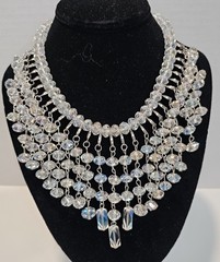 Crystal glass bib necklace unsigned designer – ONE DANGLE IS MISSING BEADS