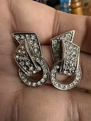 Vintage signed CAROL LEE silver TONE rhinestone Pierced Earrings