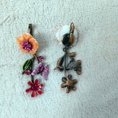 Women’s Necklace With Earring Bird on a Branch Flower on Copper Band