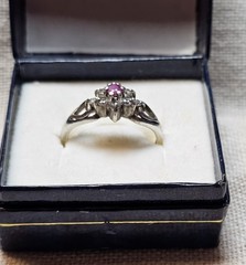 Vintage 925 Silver Ruby Cubic Zirconia Avon Heart Fashion Ring