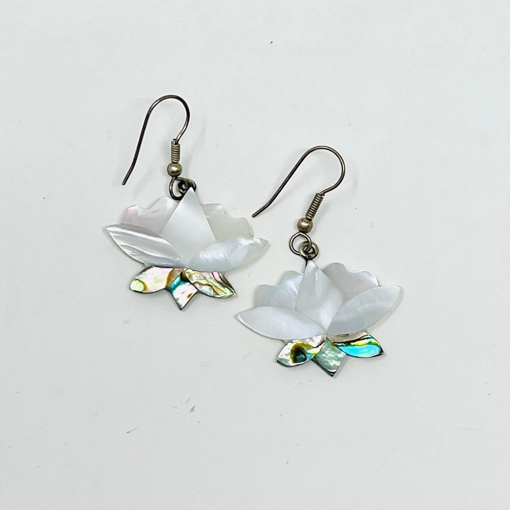 Mother of Pearl Inlay Alpaca Mexico Floral Earrings