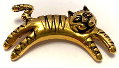 Vintage Anne Klein Gold Tone/Black 2.5″ Striped Happy Relaxing Cat Brooch/Pin