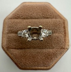 18 Karat White Gold 0.66ctw Diamond Tacori Mounting Ring