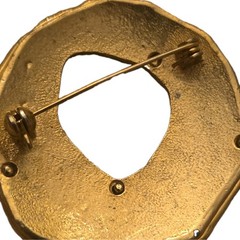 Brooch Gold Tone Brutalist Art Brooch Round C Lock Clasp