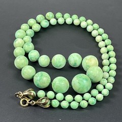 Vintage Green Hand knotted Beaded Necklace Graduated Size Plastic 26″ Faux Jade