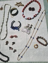 Vtg Patriotic Mixed Jewelry Lot Red White Blue Collection Vtg To Current 21 Pc.