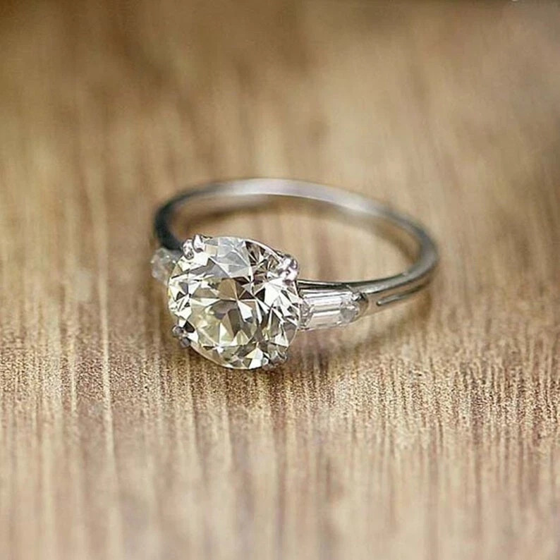 Lab Created Diamond Art Deco Round Cut Three-Stone 925 Silver Engagement Ring