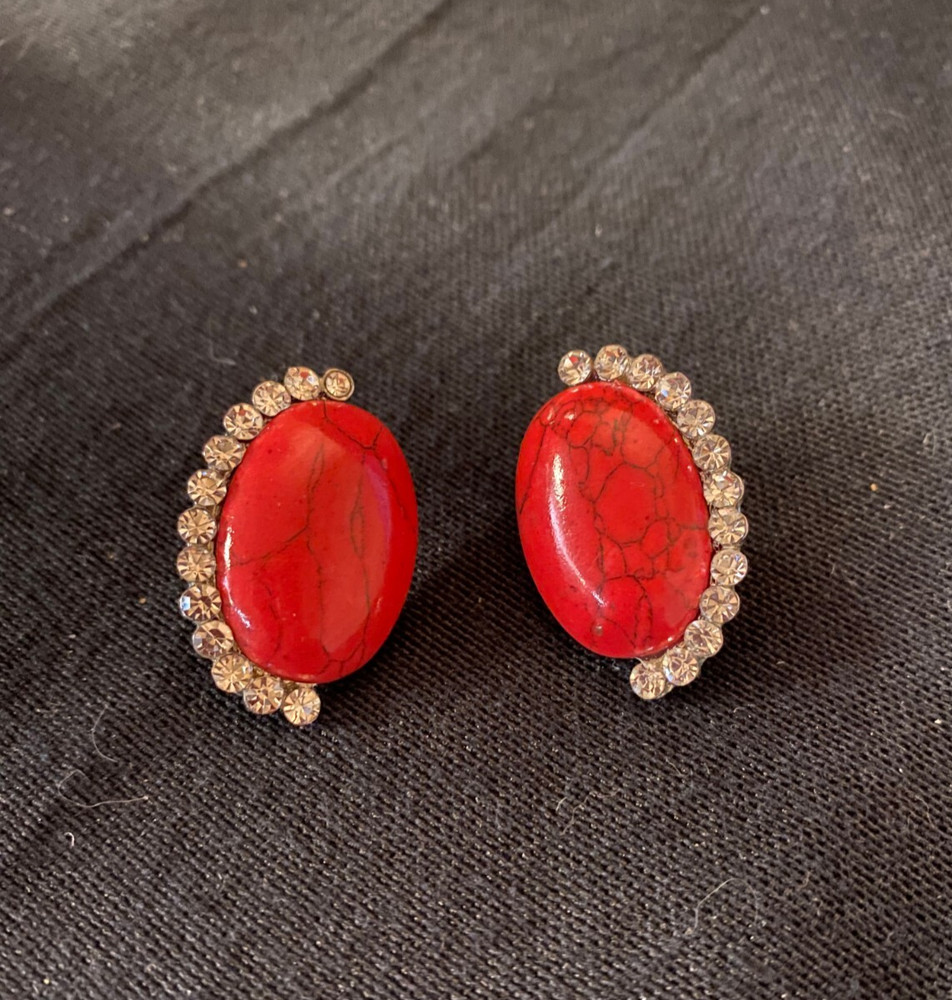 Vintage Red Jasper & Rhinestone Silvertone Oval Post Earrings