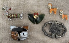 Lot Of 14 Vintage Miscellaneous Unsigned Brooches Pins Jewelry $3.57 Per Brooch
