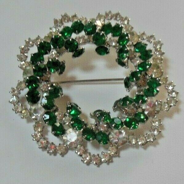 Vintage Silver-tone Green & Clear Rhinestone Wreath Brooch 2.25″ Diameter