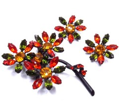 Vintage Rhinestone Flower Brooch Earrings SET