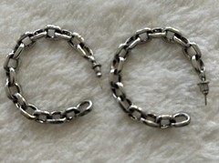 Vintage 90s Interlocking Silver Tone Link Large Hoop Pierced Earrings~ 1 1/2”