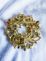 Golden Tone Brooch With Peacock Blue & Green Rhinestones- Floral Circle Sparkle
