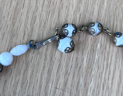 Vintage Art Deco Opaline Milk Glass Bead Beaded Necklace Choker 17″ Modern