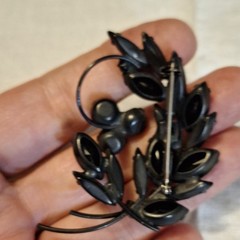 Vintage Black Crystal Marquise Rhinestone Clip-On Earrings & Brooch Pin Set