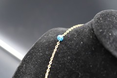 Vtg Gold Tone Chain Station Necklace w/ Blue White Swirl Bead Accents 16″