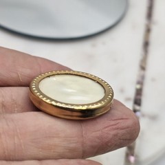 Vintage General Gold Tone Brooch Pin Mother Pearl Cabochon USA Magnetic Signed