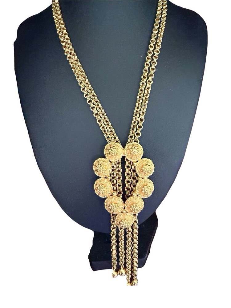 Trifari Lariate Necklace Pendant Gold Trifarium Textured Disc Grapes 4 Dangles 8