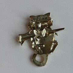 Vintage AJC Gold Tone Cat Kitten Pin Brooch Matte & Shiny Hanging On Branch