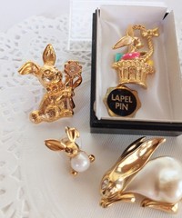 🐰 Lot #1 Vintage Now Bunny Rabbit Pin Brooch Earrings Marvella Avon Rhinestone
