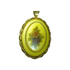 Rose Cameo Style Pendant Necklace 80s Vintage Floral Victorian Revival Jewelry