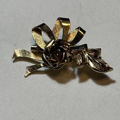 Vintage Signed JJJ 1/20 12k Gold Filled Rose & Bow Pin Brooch 1.375”