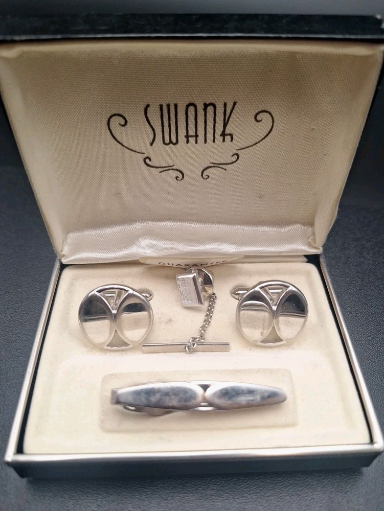 Vtg Men’s SWANK Cufflinks & Tie Clip Tie Bar Set Geometric Circular Ds Slvr-Tone