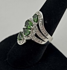 Sterling Silver 925 Green Gemstone Swirl Wave Pear Oval Cluster Ring Size 8 – 7g