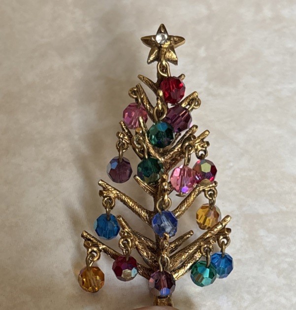 Hollycraft Christmas Tree Brooch Pin Dangling Glass Beads Ornaments Gold Toned