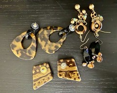 12 Item Lot Wood Bead Animal Print Boho Tribal Ethnic Jewelry Mixed Material