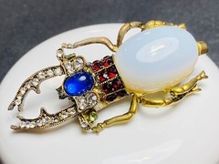 NWOT Kelley Hollis Signed Darling Scarab Moonstone/Rhinestone Beetle Brooch/Pin!