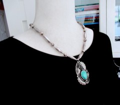 VINTAGE NAVAJO STERLING PENDANT & BENCH BEAD NECKLACE, 2 1/8 IN, 19″ NECKLACE RT
