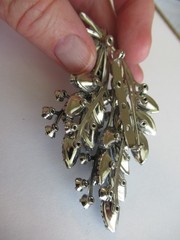 Rare Vintage Judy Lee Floral Spray Rhinestone Lava Glass Brooch